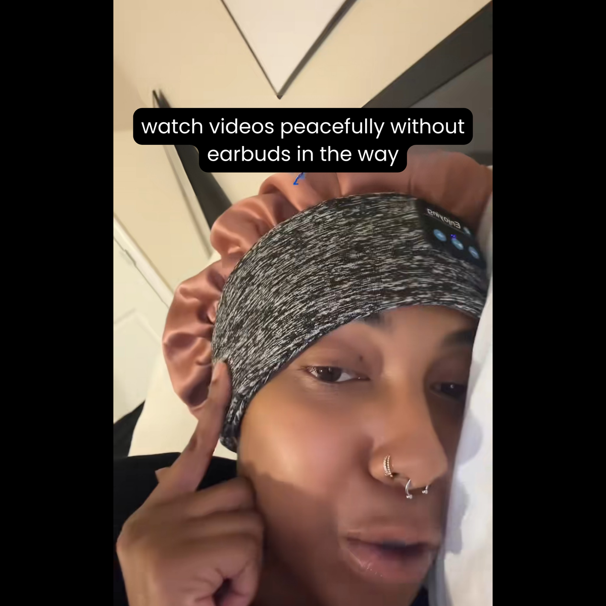 SleepSound™ Wireless Sleep Headband
Fall Asleep Faster. Stay Comfortable All Night.